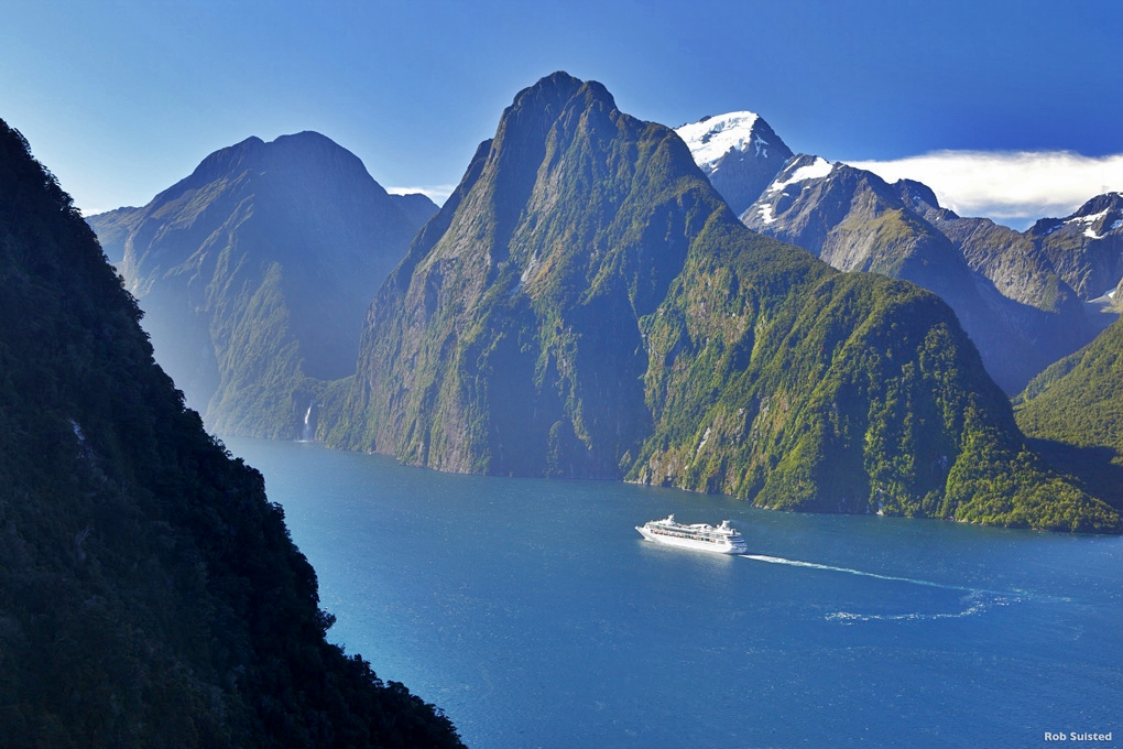 Milford Sound Cruise from Te Anau