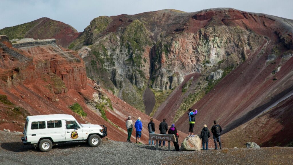 Kaitiaki Adventures - Mount Tarawera Crater Walks