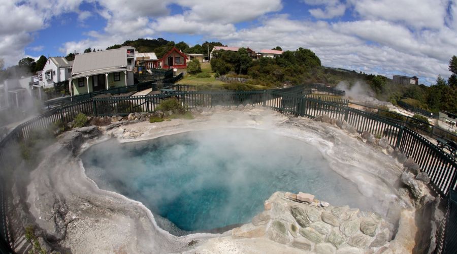 Whakarewarewa Village Guided Tour