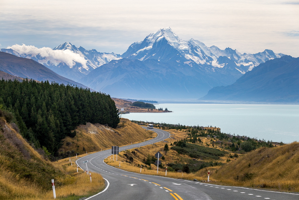 Mt Cook & Tekapo Tour from Christchurch