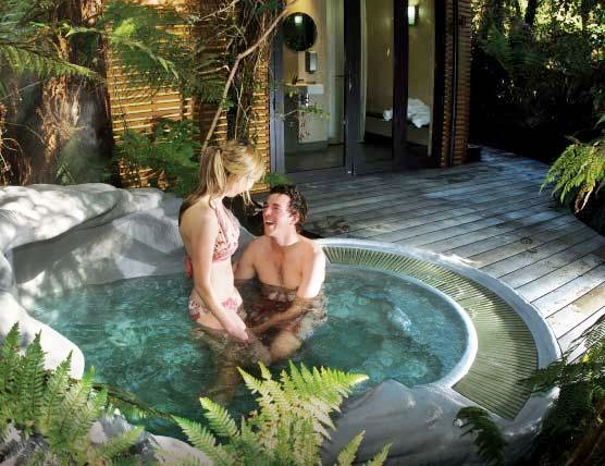 Glacier Hot Pools – Private Pools