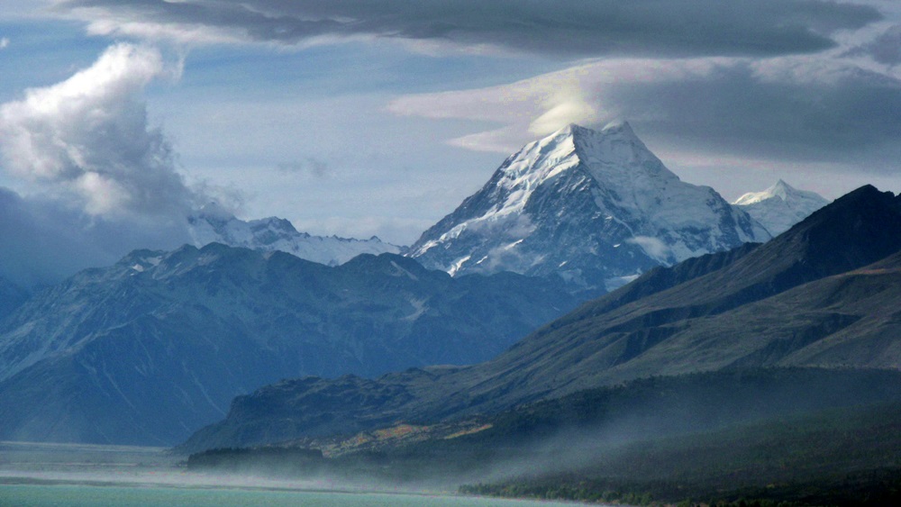 9 Day South Island Guided Coach Tour