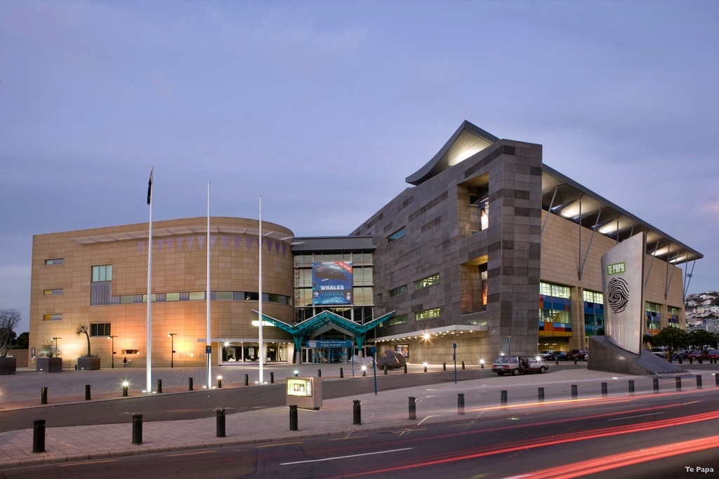 Te Papa Museum Guided Tour NZ Tourism Tours 