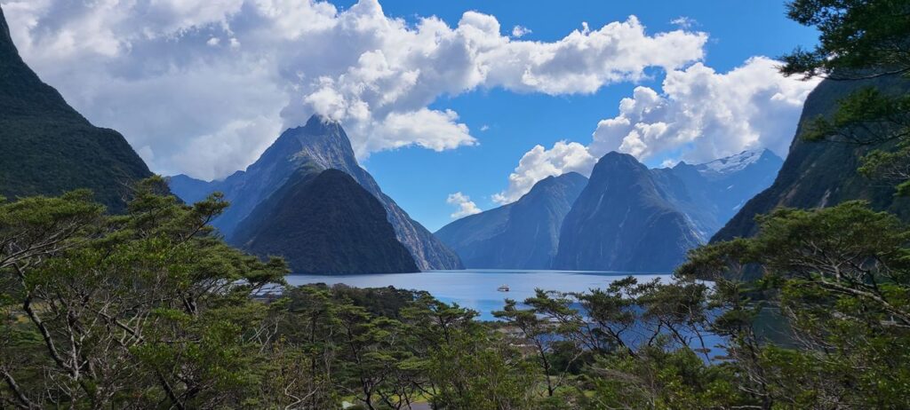 Milford Sound New Zealand