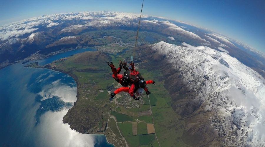 Tandem Skydive Lake Taupo