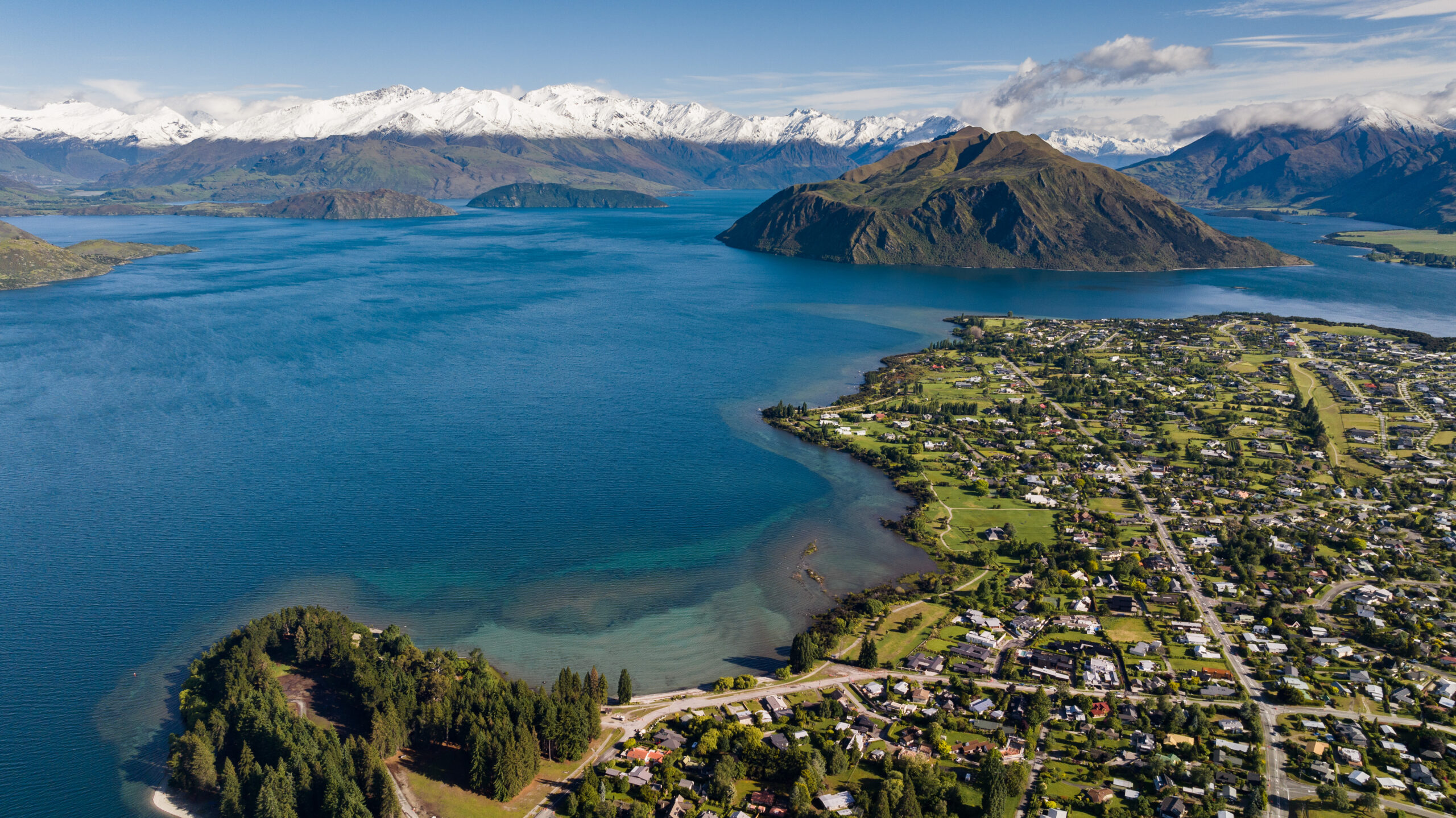 Wanaka-Central-Otago-Spring-Winter-Sunshine-Drone-Ray-Tiddy