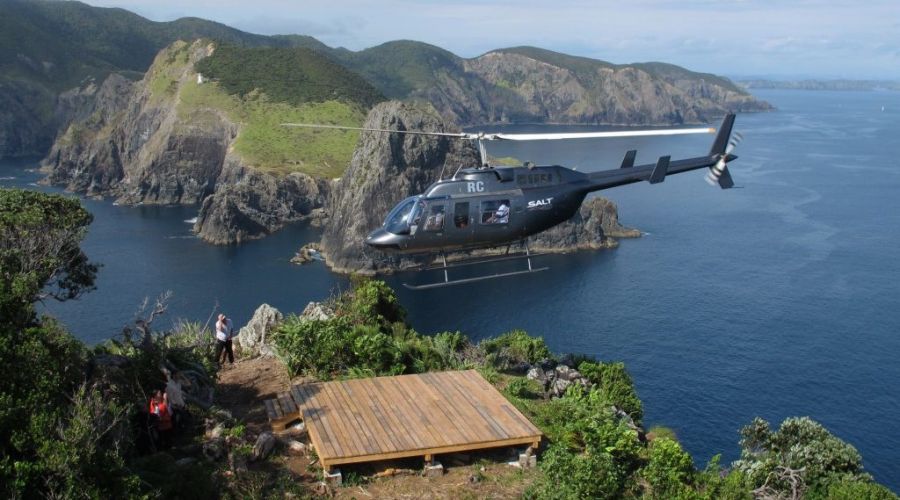 Hole in the Rock Landing by Helicopter Experience