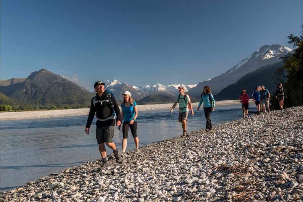 14 Day New Zealand Walking Adventure Tour