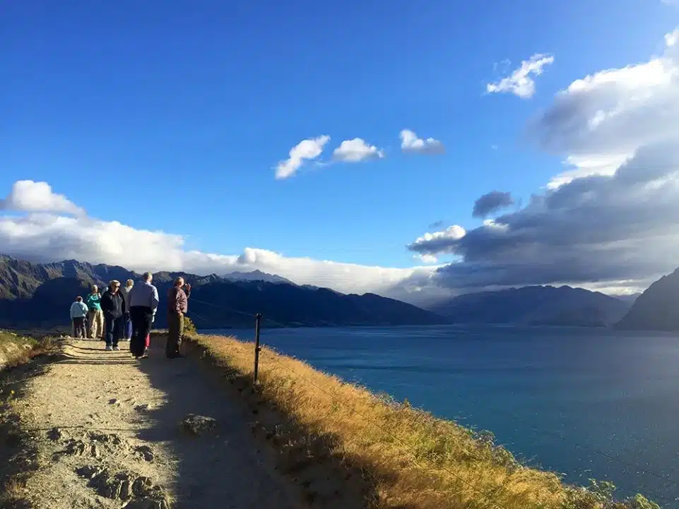 Lake Hawea Scenic Explorer