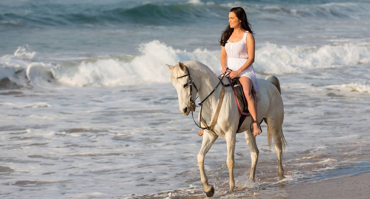 New Zealand Honeymoon packages, Photo Credit: Michael Zhang (michaeljung - Fotolia)