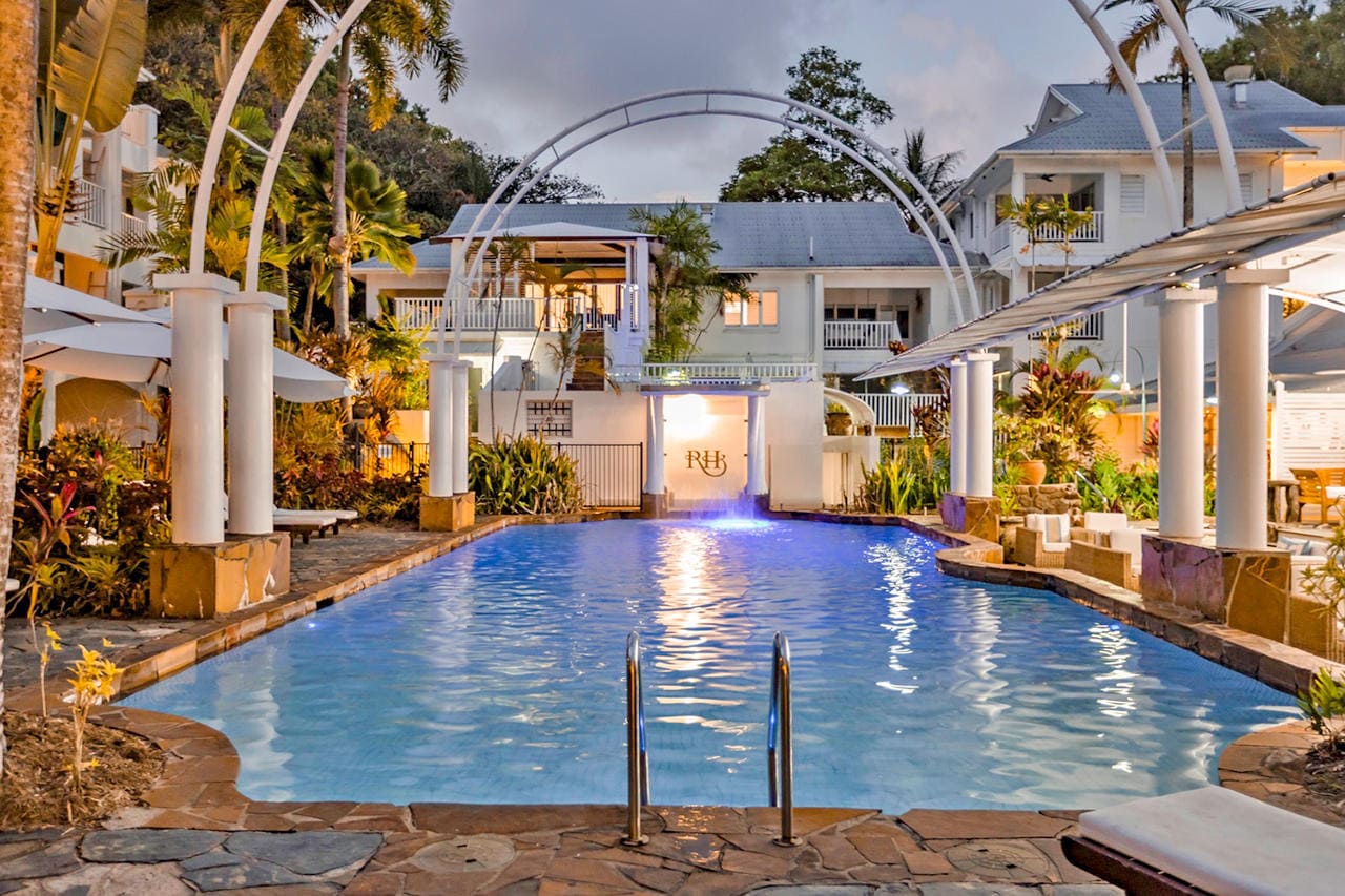 Reef House Accommodation