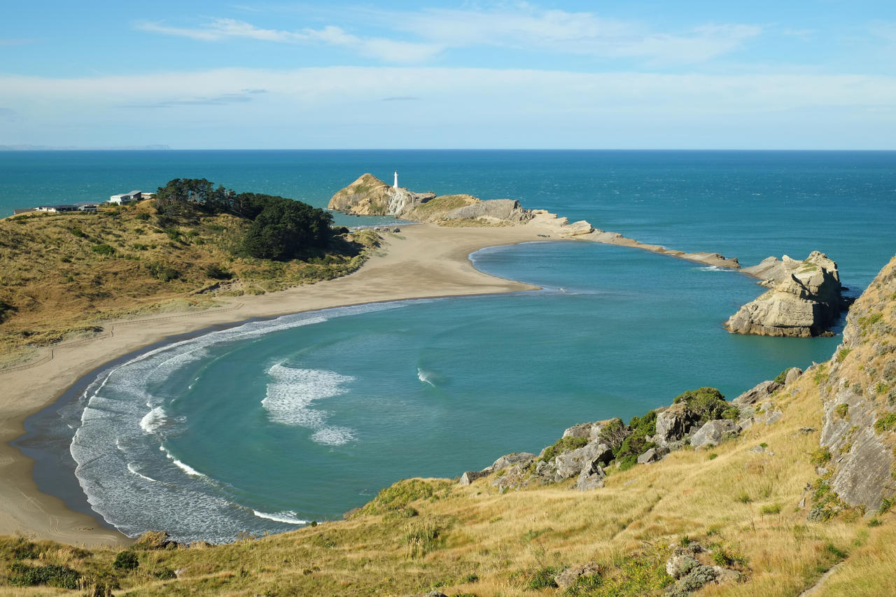 Wairarapa Deliverance Cove_and Castlepoint lighthouse