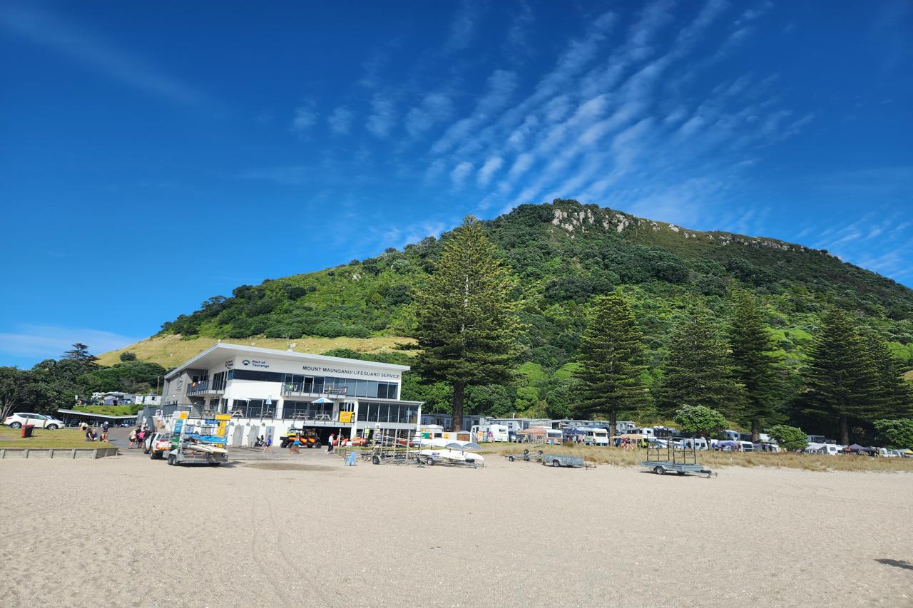 Mount Maunganui beach
