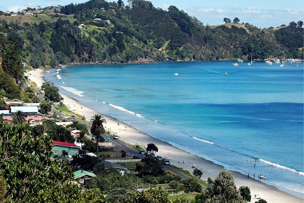 Onetangi Beach