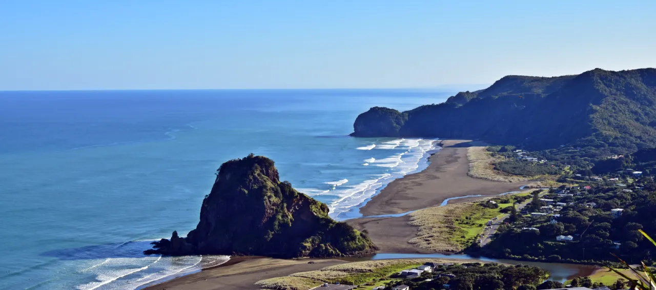 Piha Beach