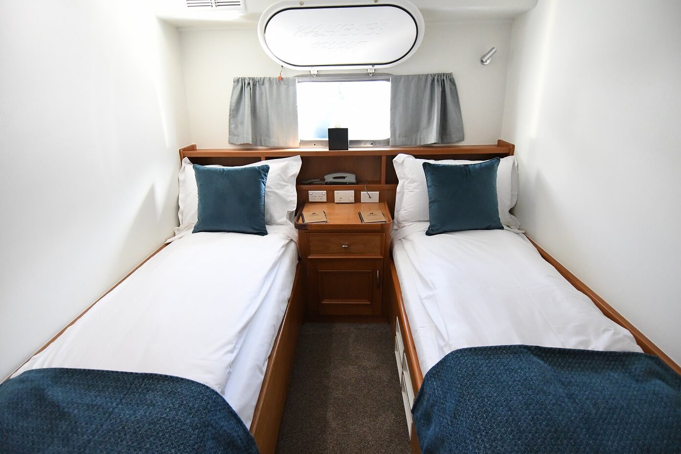 Salvin’s Twin Cabin