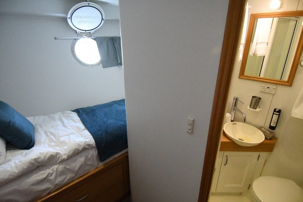 Wandering Yacht Cabin