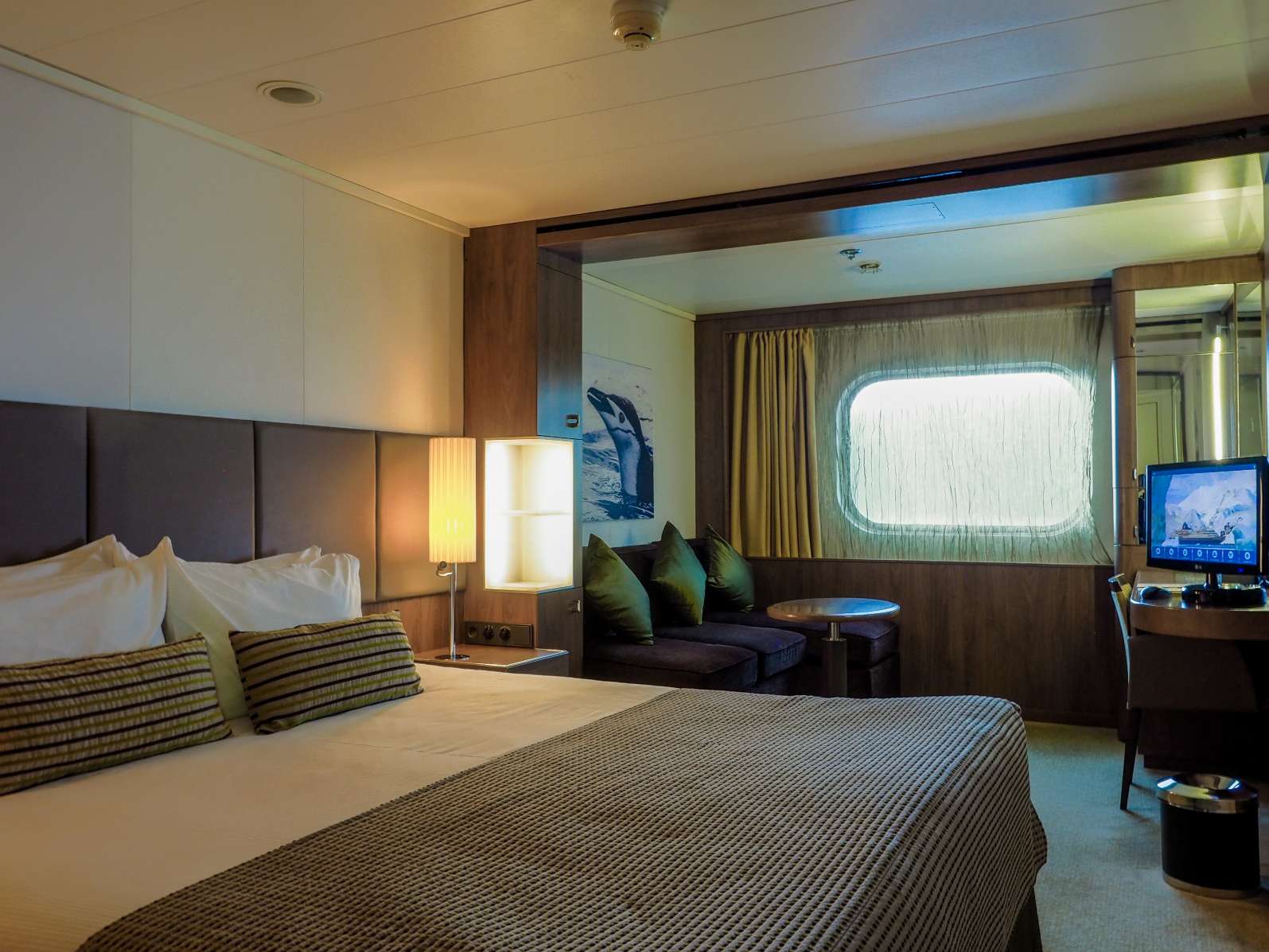Worsley Suite on Deck 6