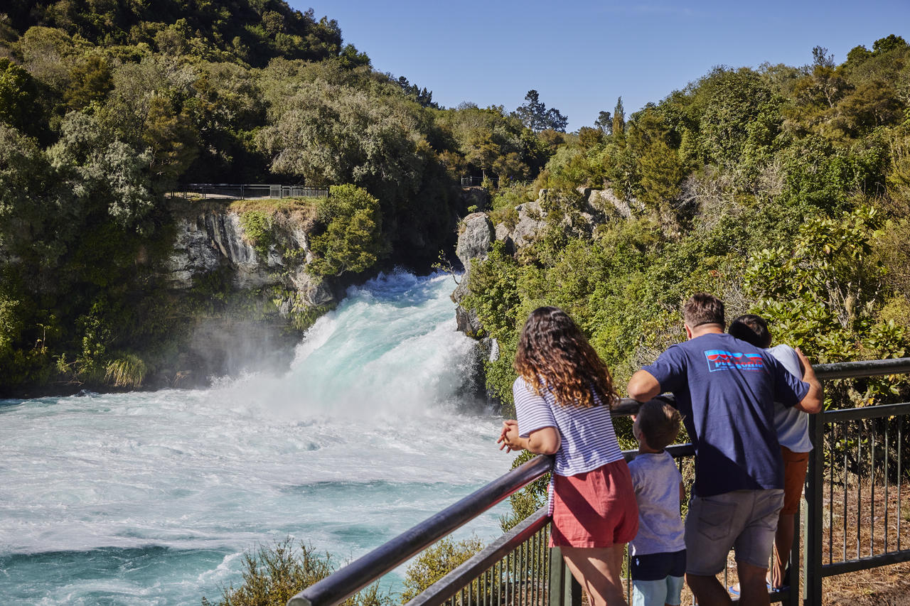 LoveTaupo Huka Falls