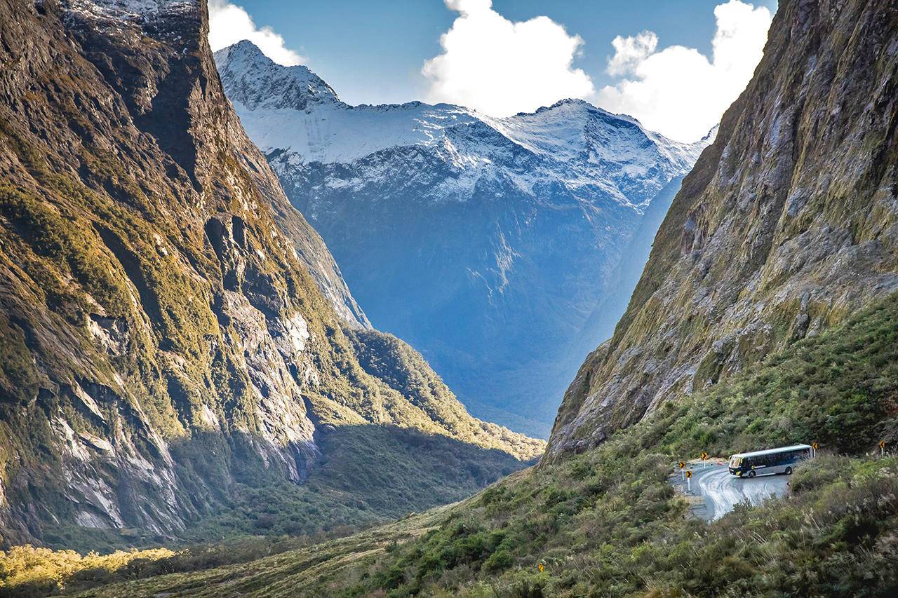 4 Day Luxury Wilderness Trip: Queenstown & Fiordland Escape