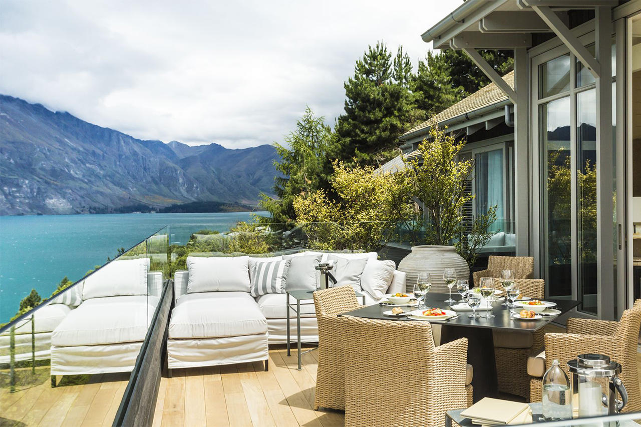 Rosewood matakauri lodge balcony