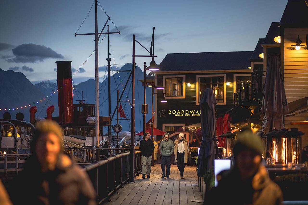 Steamer wharf queenstown