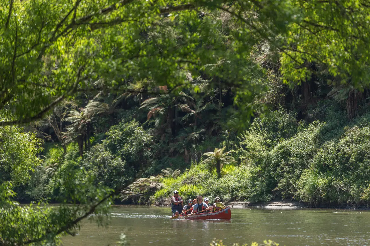 Canoe Whanganui River