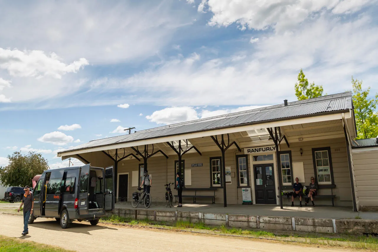 Ranfurly Trail Towns